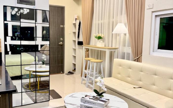 Casa De Timog Staycation