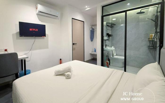 Sentosa Room 9 | 5min to Midvalley By MWM