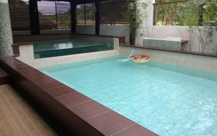 Sababa Springs Hot Spring