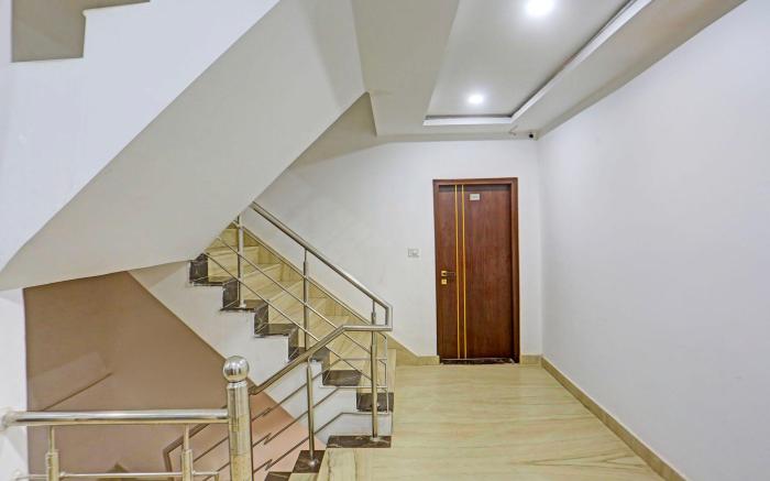 FabHotel CG International