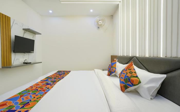 FabHotel Ayodhya Palace