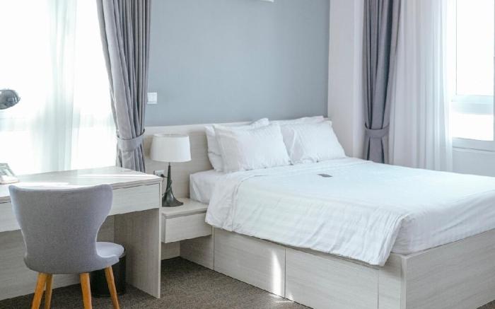 Boutique one-bedroom apartment with breakfast in central Ho Chi Minh  private kitchen + resort pool