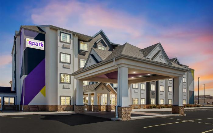 Spark by Hilton Rochester South