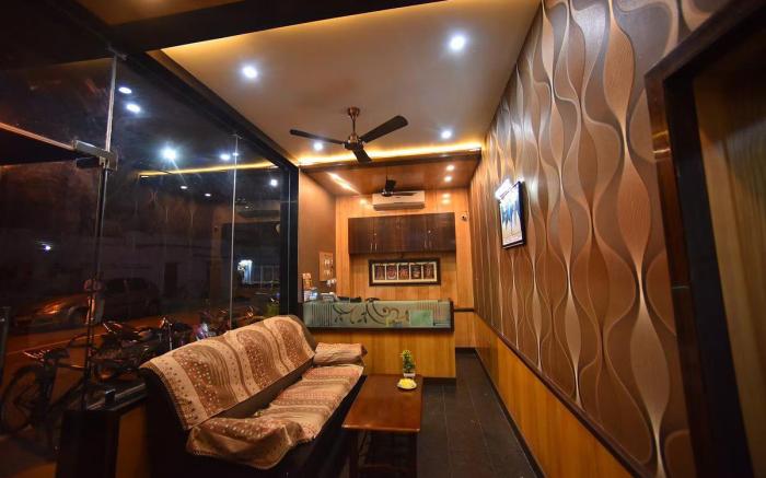 PRM Aruna Lodge