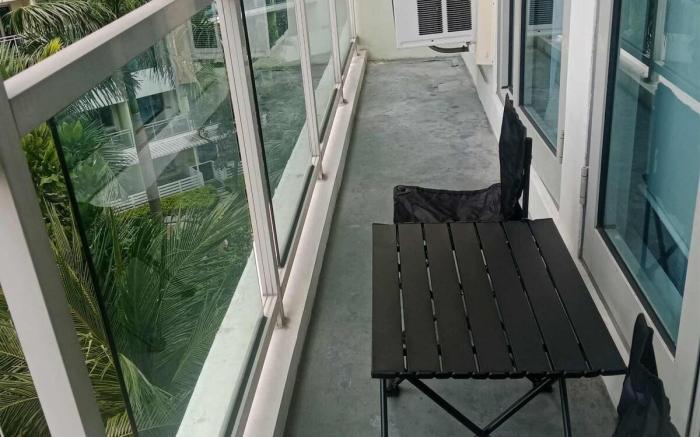 Cozy & Aesthetic 2 Bdrm Beachview Azure Unit