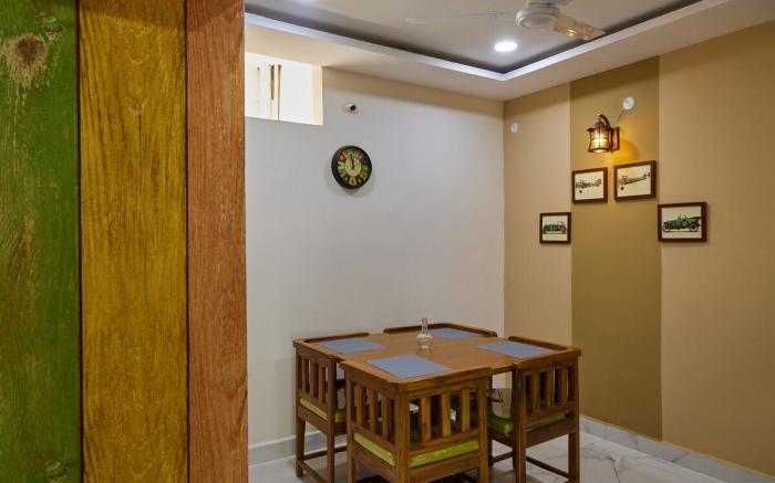 Chill Place:3BHK AC Retro House @FinancialDistrict