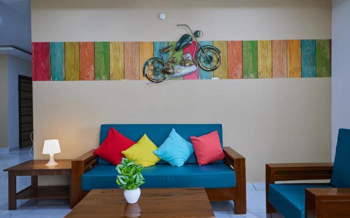 Chill Place:3BHK AC Retro House @FinancialDistrict