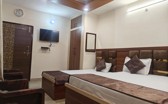 Vrindavan Retreat "Unit of VATS VILLA"