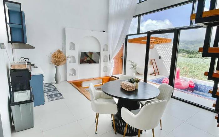 The Ridge Villas By Royal Cabin Dieng