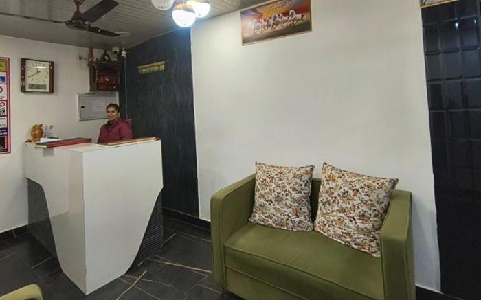 Hotel Kaushambi Grand Near Kaushambi Metro Station