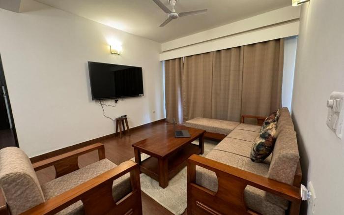 Riverbend Retreat 3BR Mountain Views by Homeyhuts