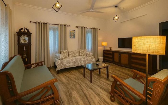 4BHK Villa with Private Pool, BBQ & Ice Bath