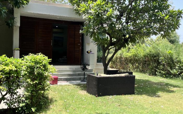 Yug villa