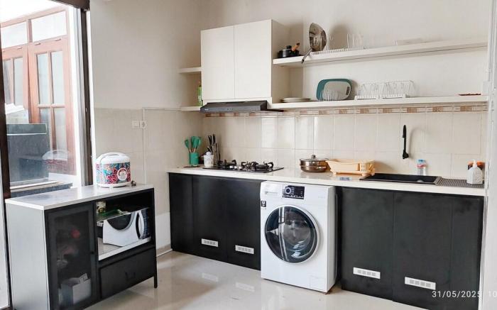 modern minimalist House Semarang