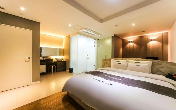 B&B hotel