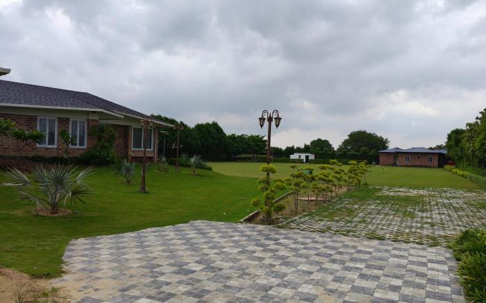 Spree Farmstay, Faridabad