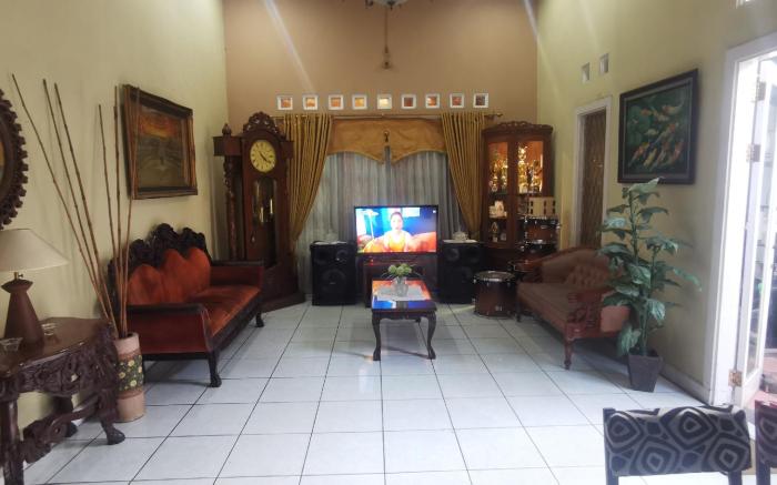 OYO 94671 Classic Guesthouse