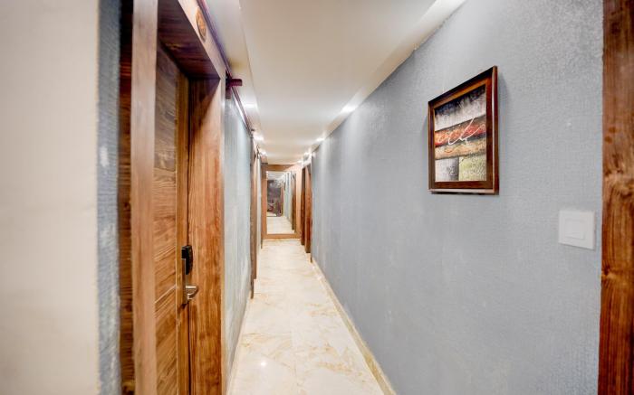 Super Townhouse Prayagraj Central Bus Terminal Formerly Hotel Four View