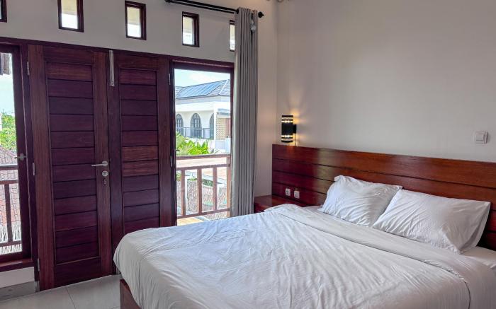 SanVilla 3BR | Pool | Fast Wifi | Near Batu Bolong