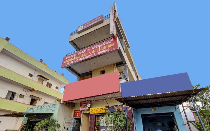 Hotel O Navarathri Rooms