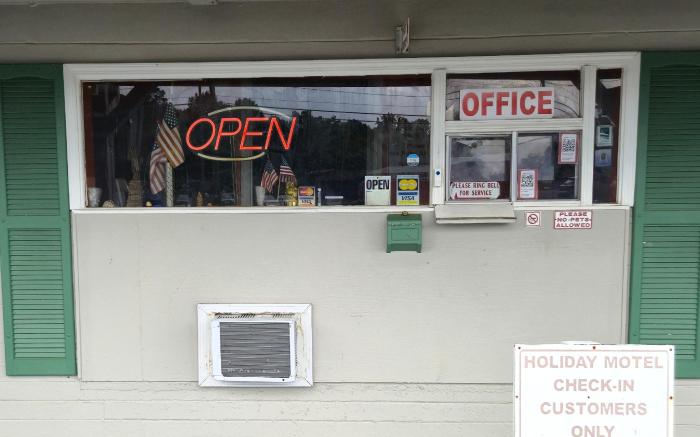 Holiday Motel by Belvilla Cleveland, TN