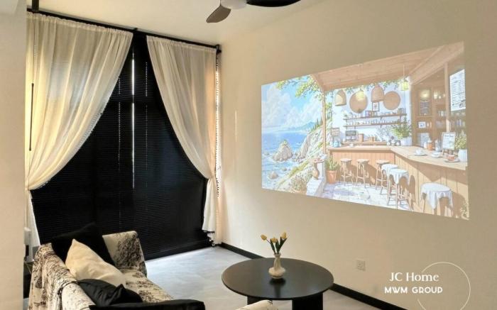 Black&White | You’re limited edition