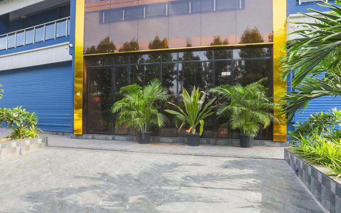 FabHotel River View