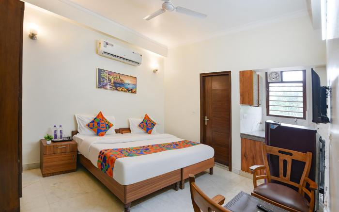 FabHotel Comfy Cottage