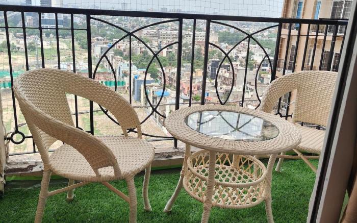 Kaveri studio apartment