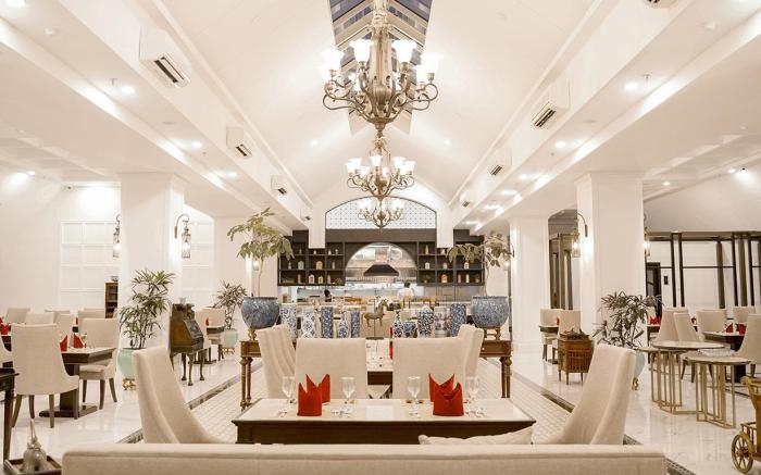 MAHALAYA The Legacy Hotel