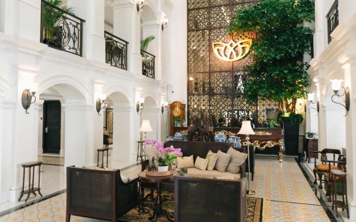 MAHALAYA The Legacy Hotel