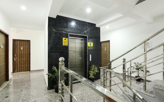 Hotel O Unique Residency