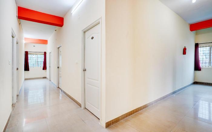 Hotel O BHANUNANDANA BOARDING & LODGING Basaveshwar Nagar