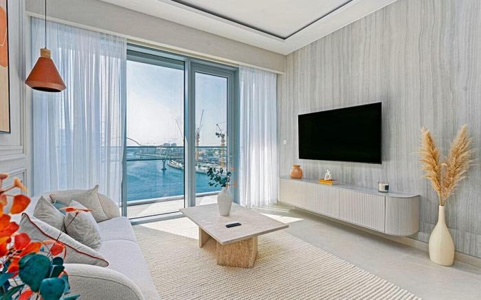 Luxury | Near Downtown & Beach | Pool + Gym | NEW