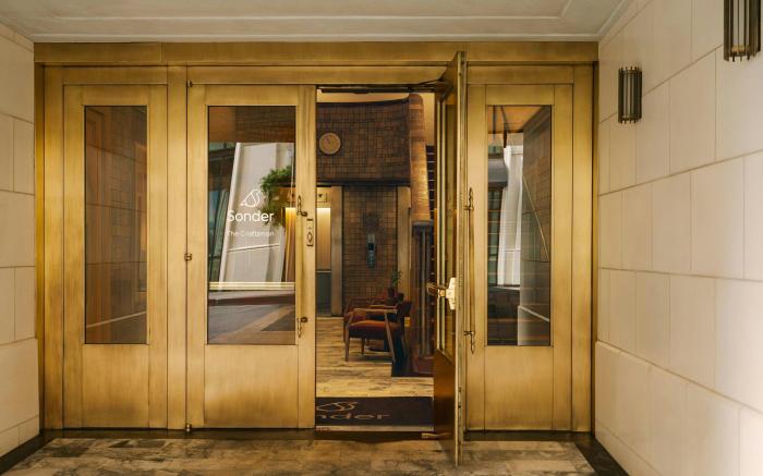 Sonder The Craftsman Apartments Downtown LA