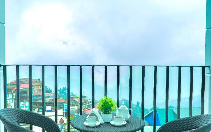 Hotel Pine Crest Inn, Darjeeling