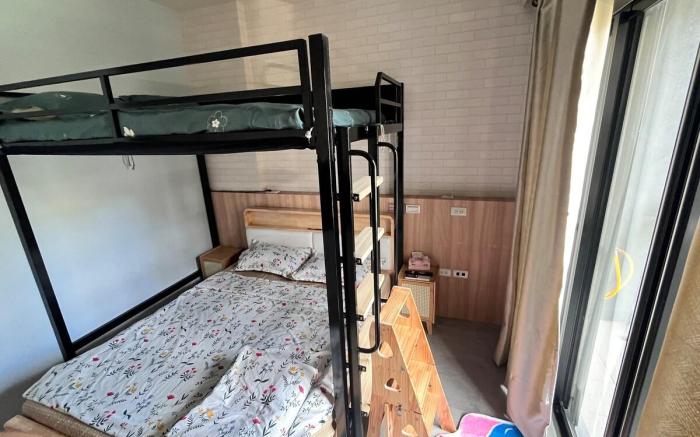 Daisy Light Hostel-光涵行旅 - 1~4人小套房(依人數定價)