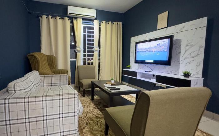 Puncak Alam’s Cozy Blue Escape