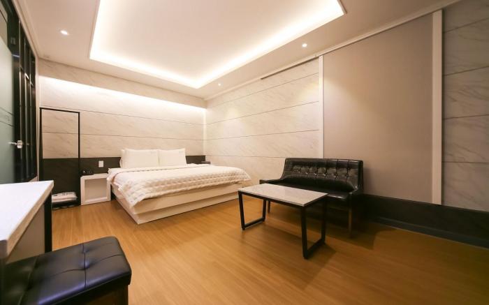 Haman Galleria Hotel