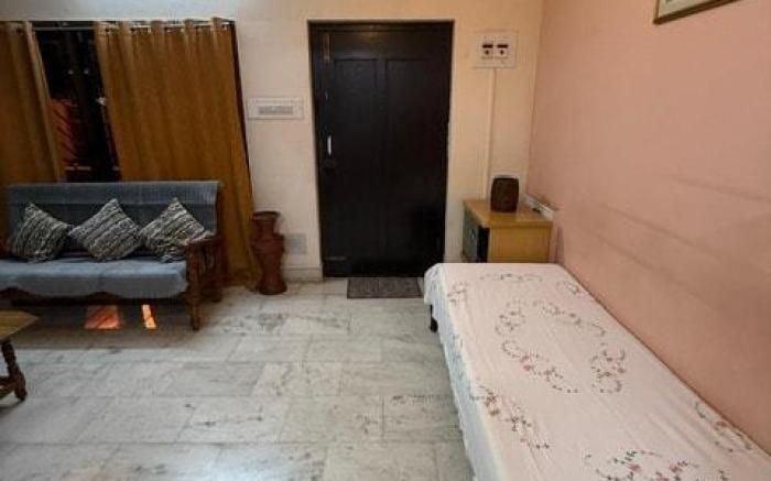 1 Room | 3BHK house, Workspace in Koramangala