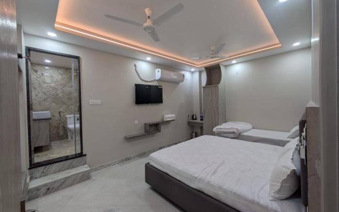 Haritwal Guest House(near kashi vishwanath temple)