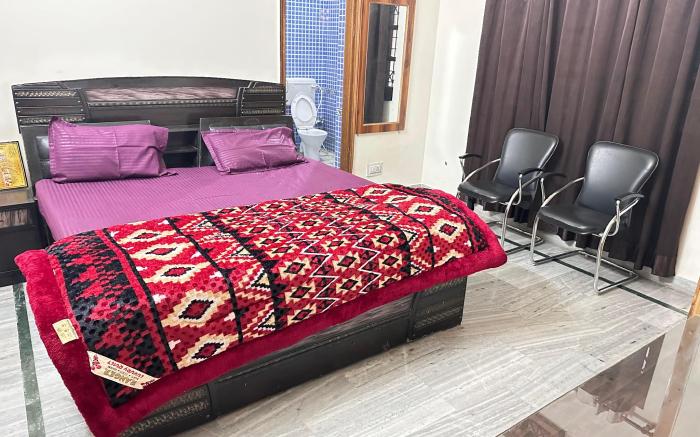 SRI RAM GUEST HOUSE  ( HOME STAY )