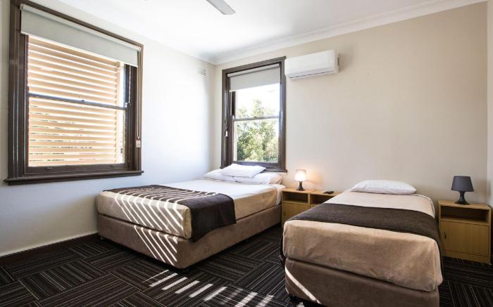 Toongabbie Hotel