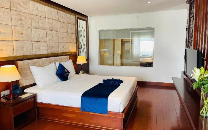 Sandals Stay Hotel