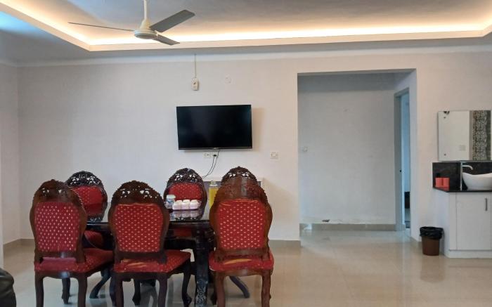 Family Service Apartments