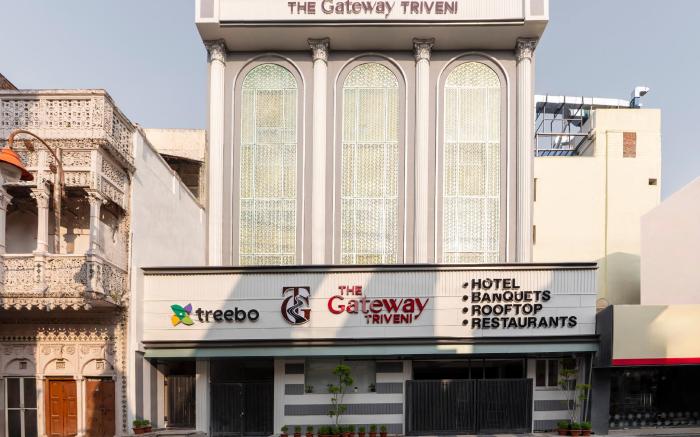 Treebo Premium Gateway Triveni