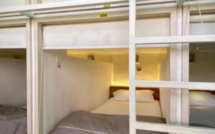 The Hide Hostel at Canggu - Adults Only