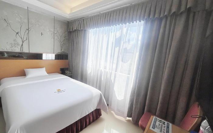 Guangzhou Liangyou Qicheng Hotel (Gangding Subway Station Jinan University Branch)
