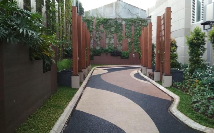 Elegant 2BR Apt Landmark Residence Bdg By Travelio