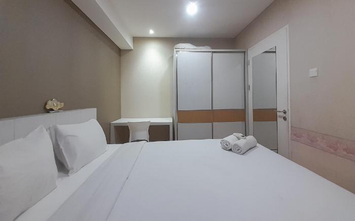 Elegant 2BR Apt Landmark Residence Bdg By Travelio